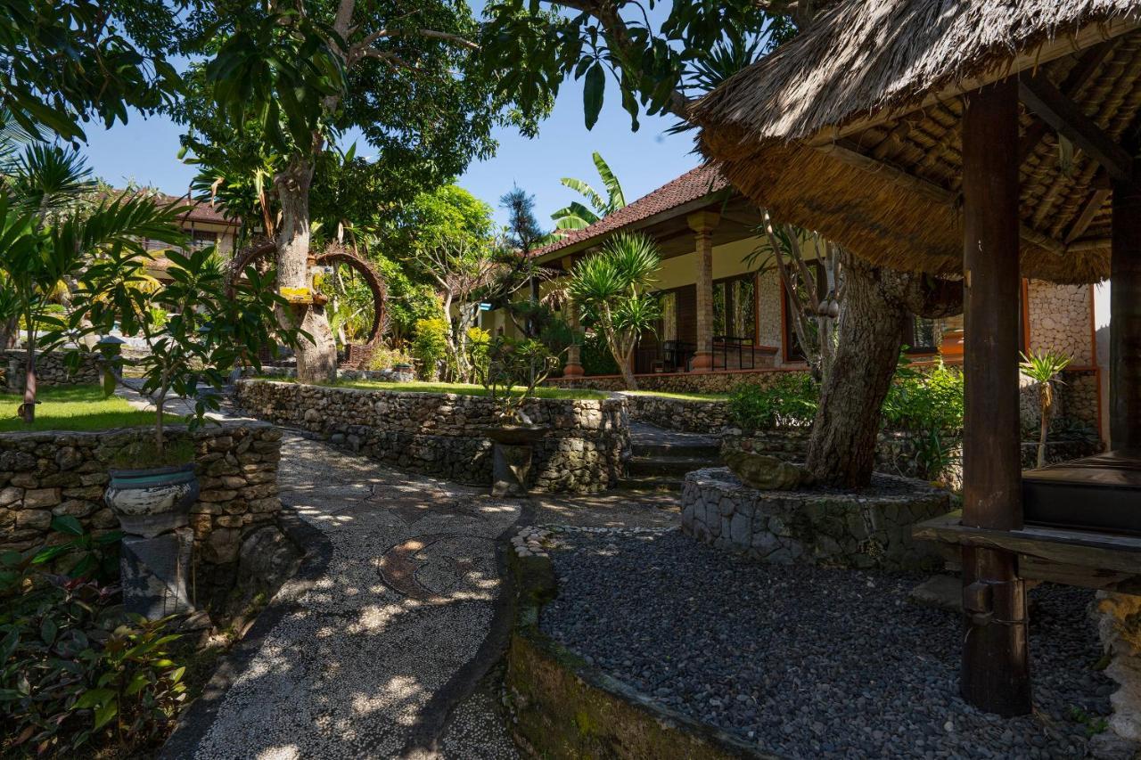The Tanis Beach Resort Nusa Lembongan Eksteriør bilde