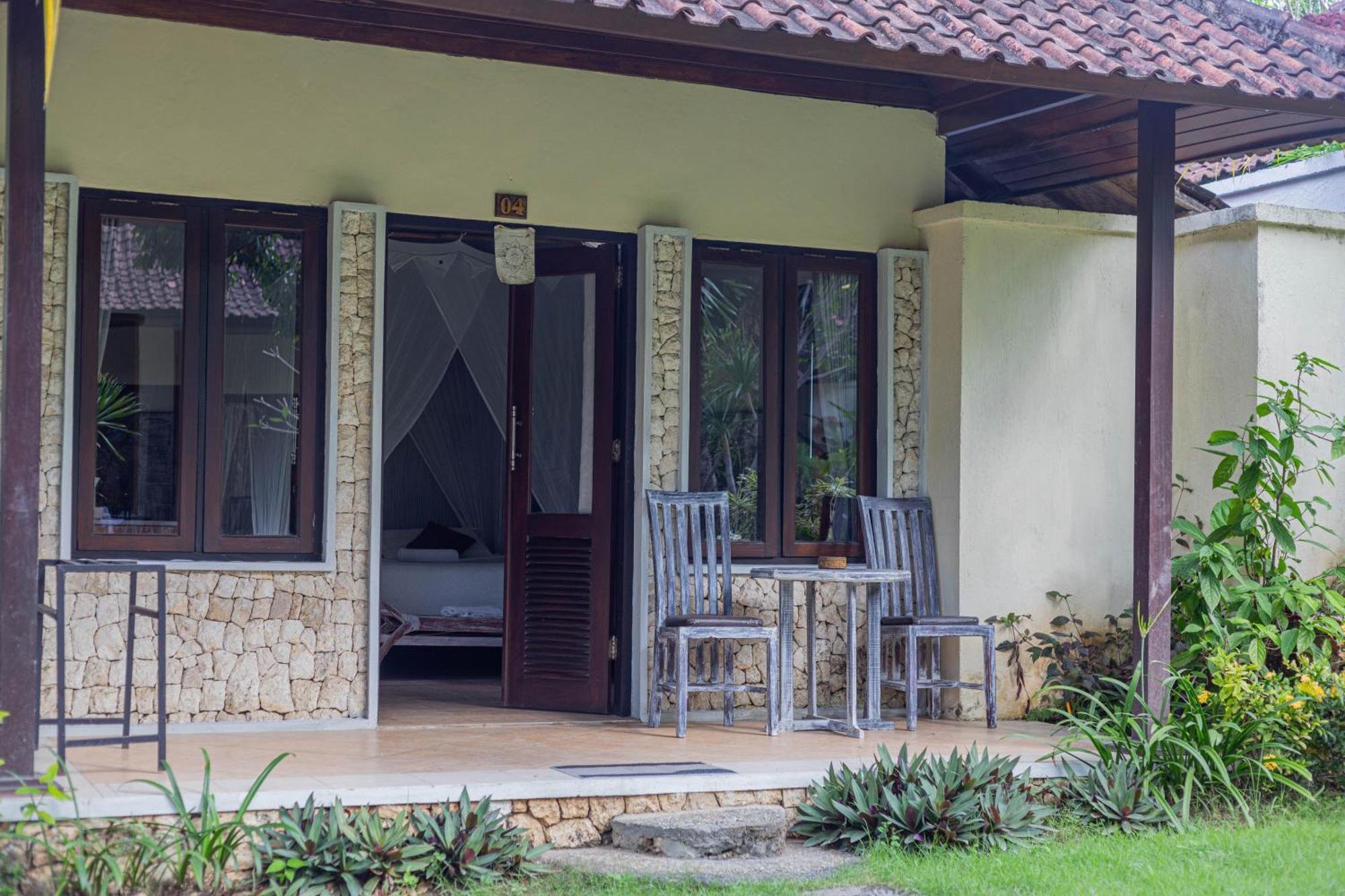 The Tanis Beach Resort Nusa Lembongan Eksteriør bilde
