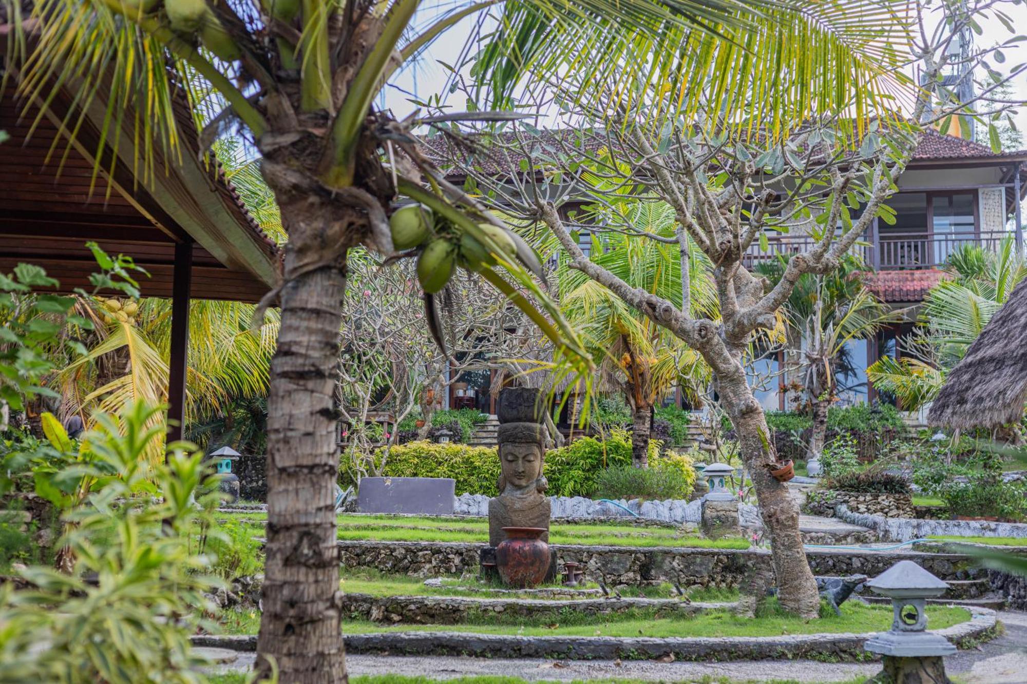 The Tanis Beach Resort Nusa Lembongan Eksteriør bilde