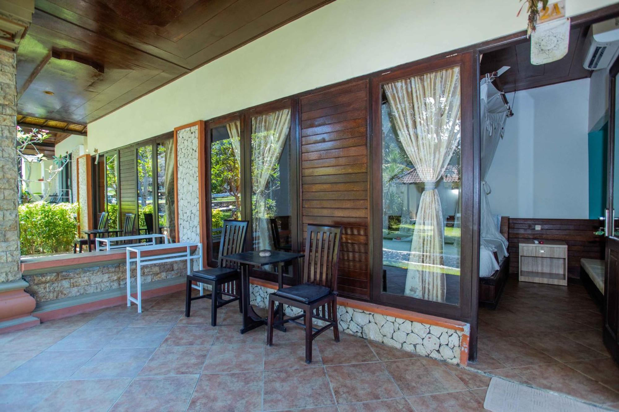 The Tanis Beach Resort Nusa Lembongan Eksteriør bilde